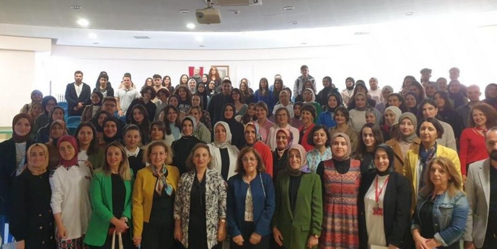 OMÜ'de Mezun - Öğrenci Buluşmaları Yoğun İlgi Gördü!