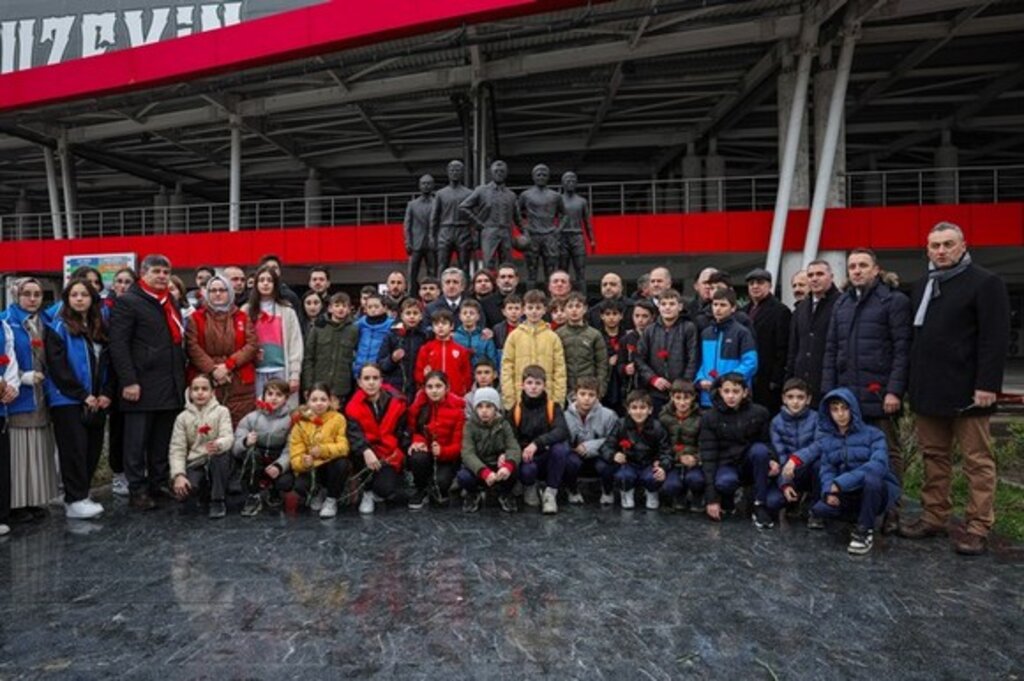 Samsunspor'dan 20 Ocak Futbol Şehitleri Anma Töreni!