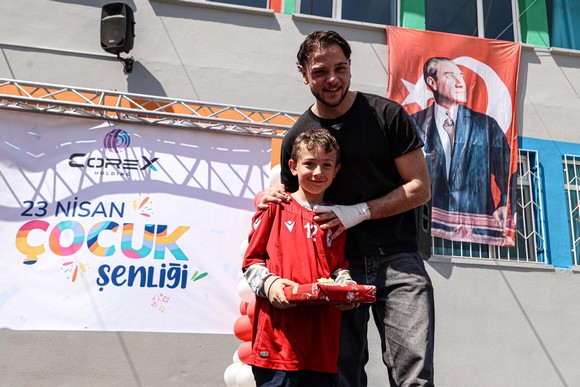 Samsunspor’dan 23 Nisan’a Anlamlı Dokunuş! Çocuklarla Bayram Coşkusu…