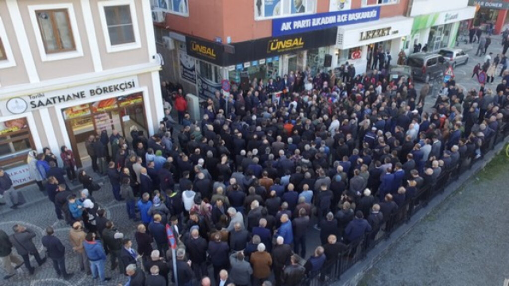 Yahya Çınkıl Coşkulu Kalabalık Önünde Aday Adaylığını Açıkladı!