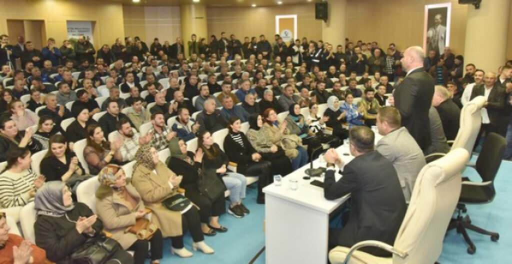 Tekkeköy'de İmzalar Atıldı, İşçiler Bayram Etti!