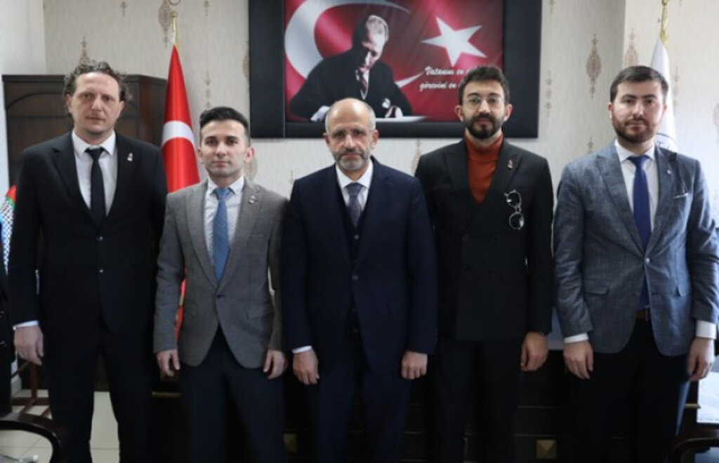 Tugay Başsan, ‘Atakum'daki Camilerin Temizliğini Belediye Yapacak’!