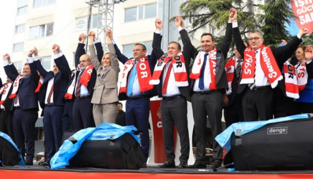 CHP Samsun Büyükşehir Başkan Adayı Cevat Öncü Cumhuriyet Meydanı’ndaki Mitingde Konuştu!