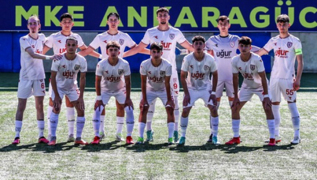 <p>Samsunspor U19 Takımı</p>