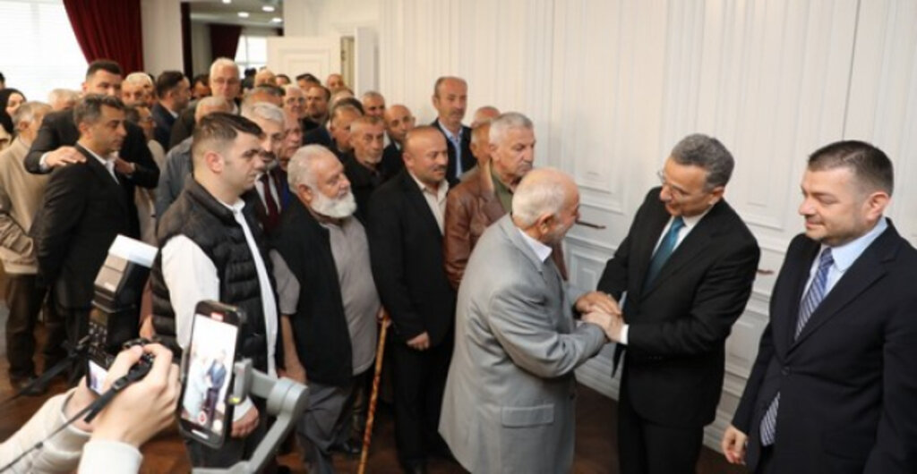 Başkan İhsan Kurnaz İlkadımlı Vatandaşlarla Bayramlaştı!