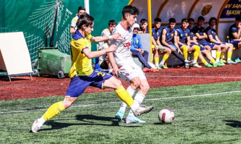 <p>Samsunspor U17 Takımı</p>