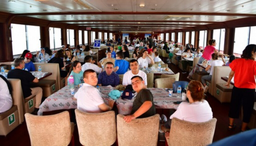 Büyükşehir ‘Engelsiz Turizm’ İle Gönüllere Dokunuyor!