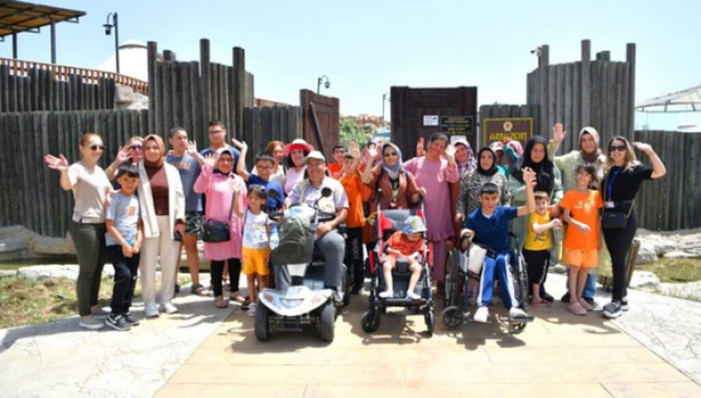 Büyükşehir ‘Engelsiz Turizm’ İle Gönüllere Dokunuyor!
