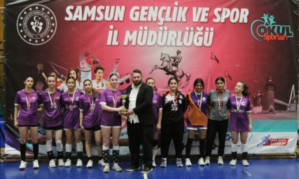 Genç Bayanlar Hentbol İl Birinciliği Sona Erdi!