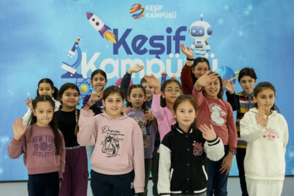 Büyükşehir Yarıyıl Tatilinde De Çocukların Yanında!