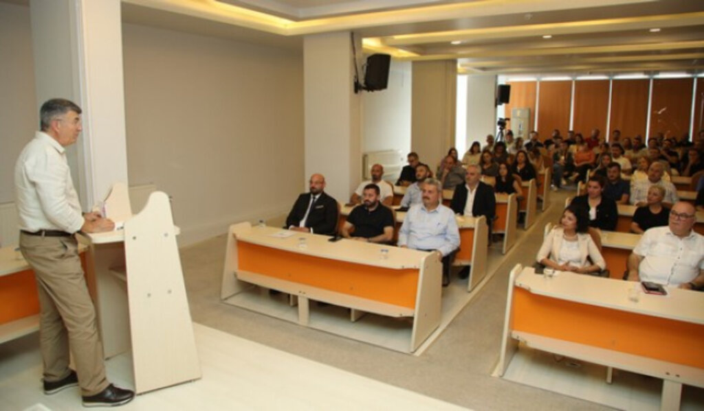 Atakum Belediyesi ve OMÜ İş Birliği İle Gerçekleştirilen Seminer Programı Tamamlandı!