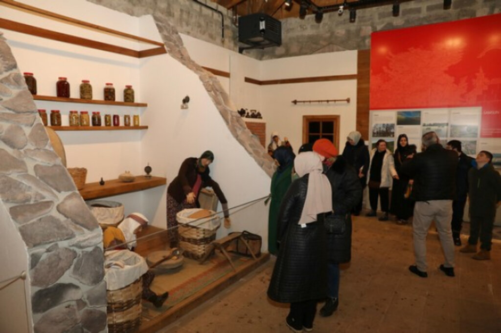 Büyükşehir’den Özel Gereksinimli Bireylere ‘Kar Gezisi’!