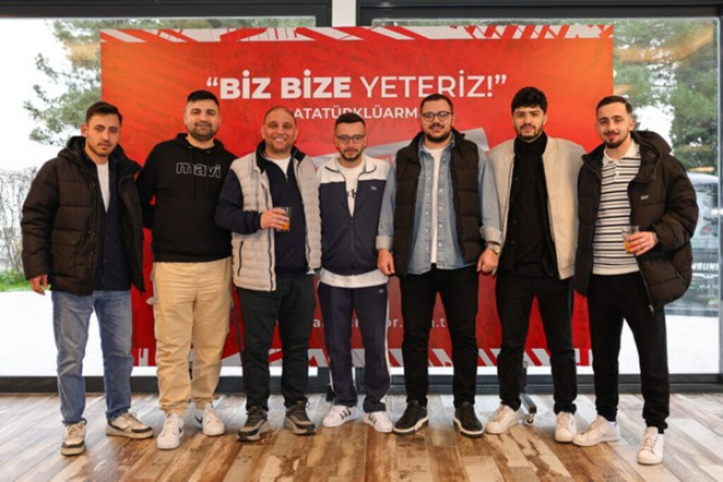 Samsunspor Tesislerinde Bayramlaşma Çoşkusu! VİDEOLU