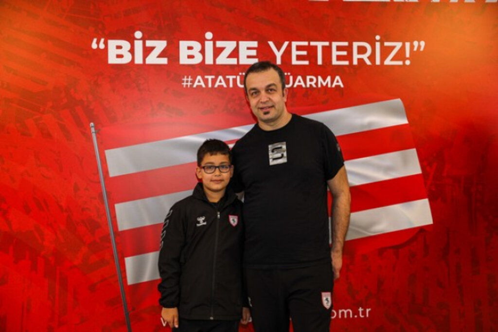 Samsunspor Tesislerinde Bayramlaşma Çoşkusu! VİDEOLU