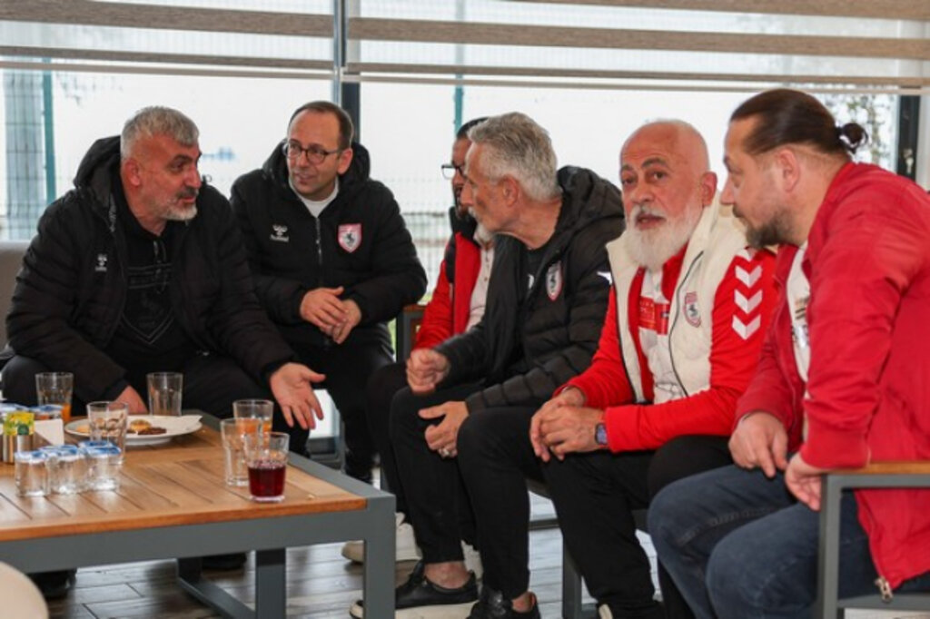 Samsunspor Tesislerinde Bayramlaşma Çoşkusu! VİDEOLU