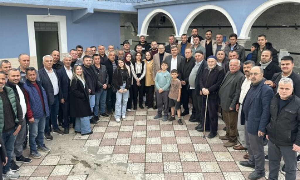 MHP Samsun’da Köy Köy Gezip Vatandaşlarla Bayramlaşıyor!