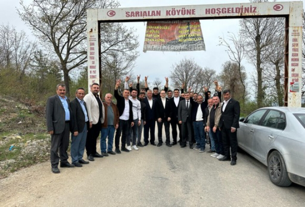 MHP Samsun’da Köy Köy Gezip Vatandaşlarla Bayramlaşıyor!
