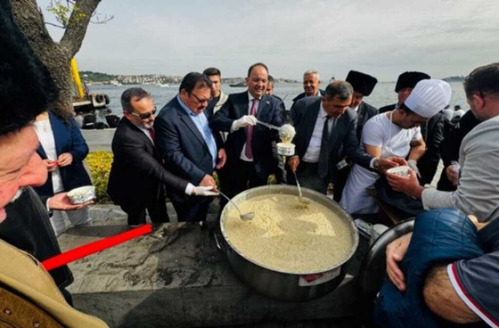 Kurtuluş Meşalesinin Yakılmasına Giden Yolun 106’ıncı Yılı İstanbul’da Coşkuyla Kutlandı!