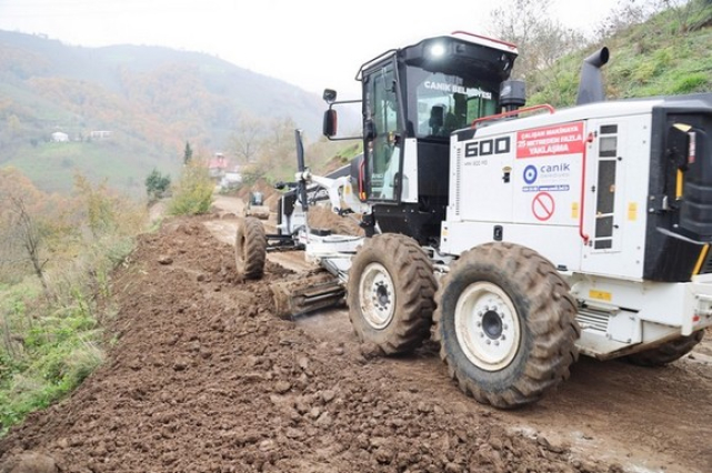 Canik'te Kırsalda Ulaşım Atağı!