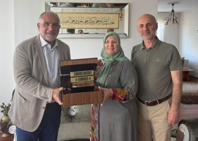 Başkan İbrahim Sandıkçı'dan Canikli Hacılara Anlamlı Ziyaret!