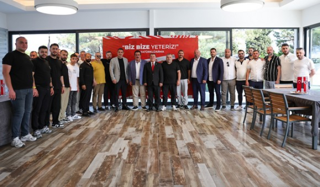 Samsunspor Başkan Vekili Bilen Camiaya Mesajı Bayramlaşma Programında Verdi! VİDEOLU