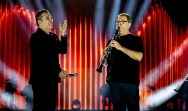 Samsunlular Ferhat Göçer İle Samsun’da Müzik Dolu Bir Gece!