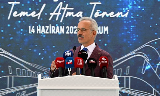 Samsun’a Gelecek Hızlı Tren Hattının Temel Atma Töreni Yapıldı!