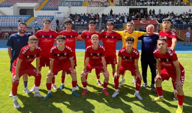 Samsun Kadıköyspor’un Gençleri Türkiye Şampiyonasından Kupa İle Döndü!