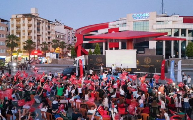 Canik'te Konser ve Sinema Şöleni!