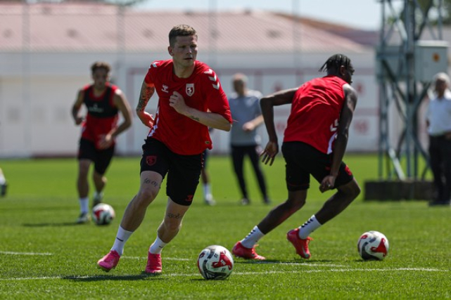 Samsunspor'da Yeni Sezon Hazırlıkları Tam Gaz Devam Ediyor!
