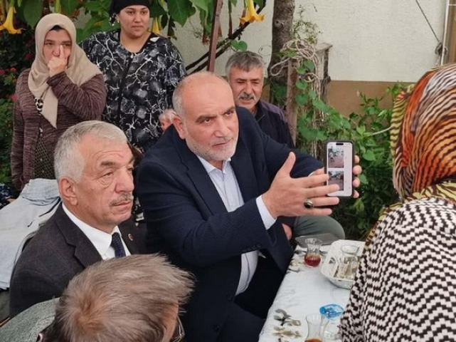 Başkan İbrahim Sandıkçı, ‘Hemşehrilerimizle Birlik Ve Berberlik İçerisinde Çalışmaya Devam Ediyoruz’!