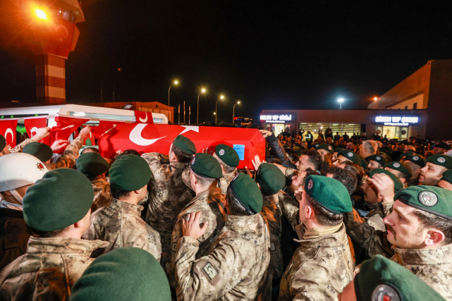Samsun Şehidini Karşıladı! Defin Programı Belli Oldu!