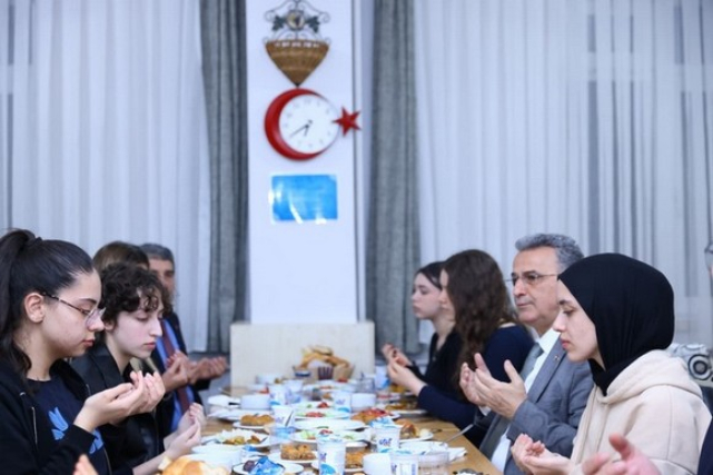 Başkan İhsan Kurnaz Gençlerle Buluştu!