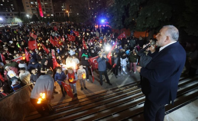 Canik'te Ramazan'ın Gelişi Fener Alayıyla Karşılandı!