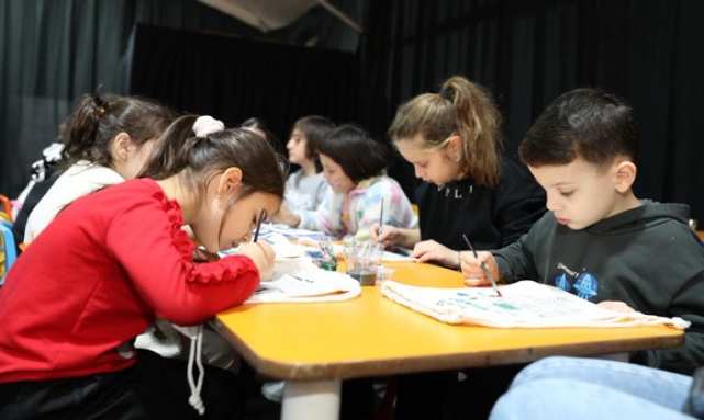 Büyükşehir’in Bayram Sokağı Yoğun İlgi Görüyor!