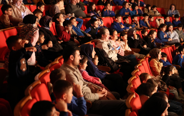 8'inci Samsun Uluslararası Tiyatro Festivali Başladı!