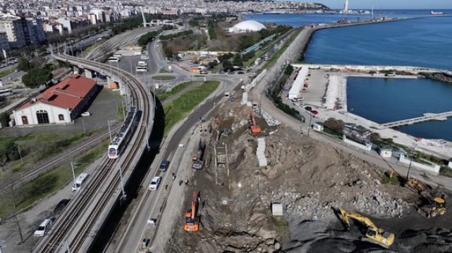 Samsun'da Şehir Merkezinin Ana Damarına Dev Müdahale!