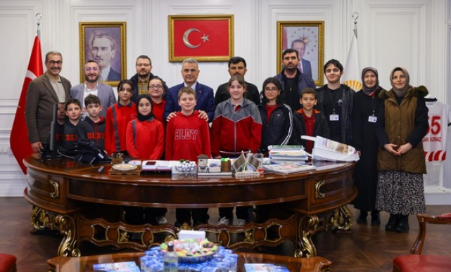 Başkan İhsan Kurnaz’a Diyarbakırlı Misafirlerini Ağırladı!