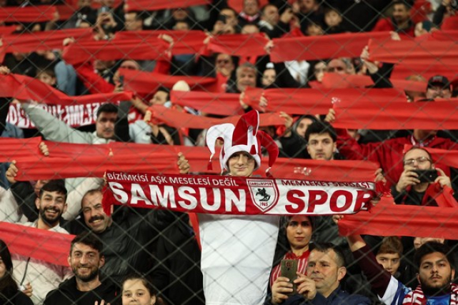 Samsunspor, Galatasaray'ı Resmen Dağıttı! 4-1