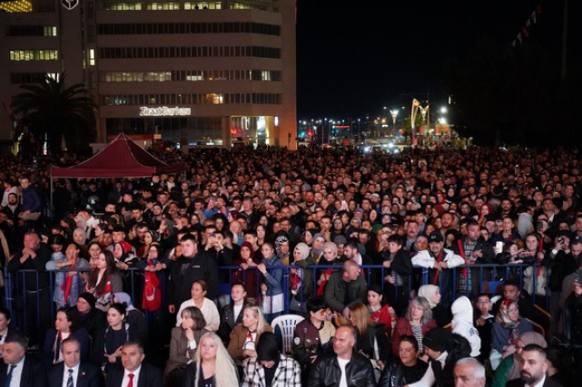 Samsun Cumhuriyet Meydanı’nda Milli Birlik Ruhu!
