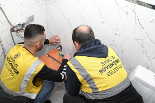 Büyükşehir Ev İçi Tutunma Aparatı Desteğiyle Özel Bireylerin Yaşamını Kolaylaştırıyor!