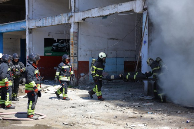 Samsun İtfaiyesi Yeni Araçlarla Güçleniyor! Yangın Söndürme Robotu Hizmete Alındı!