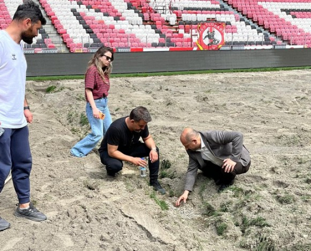 Samsun 19 Mayıs Stadyumunda Çalışmalar Tüm Hızıyla Sürüyor!