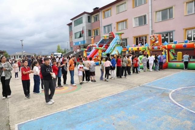 Büyükşehir ‘Biz Geldik’ Projesi İle 17 İlçede 3 Bin 321 Çocuğun Hayatına Dokundu!