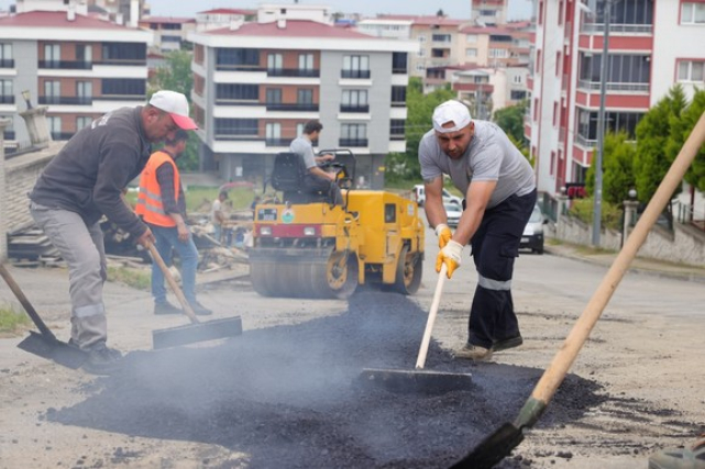 İlkadım’da Yollar Yenileniyor!