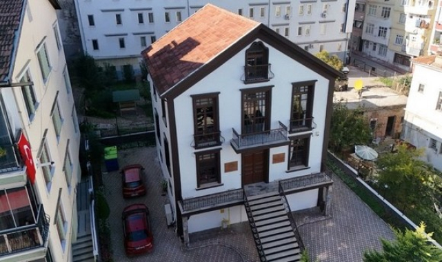 ‘Hanımeli Konağı’ Kadınların Buluşma Noktası Oldu!