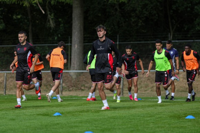 Samsunspor, Hollanda’da Tempoyu Artırdı! İlk Prova Fransa Ekibiyle...