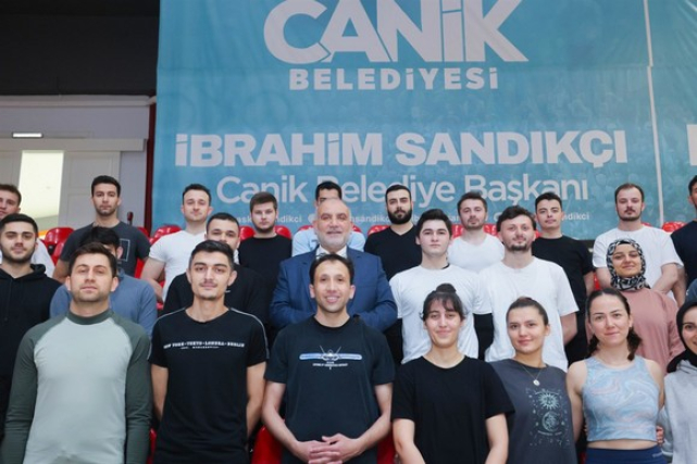 Canik'te Gençler Parkurun Tozunu Dumana Katıyor!