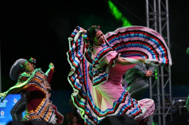 36'ıncı Uluslararası Samsun Halk Oyunları Festivali Başladı!