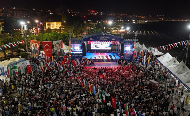 36'ıncı Uluslararası Samsun Halk Oyunları Festivali Başlıyor!